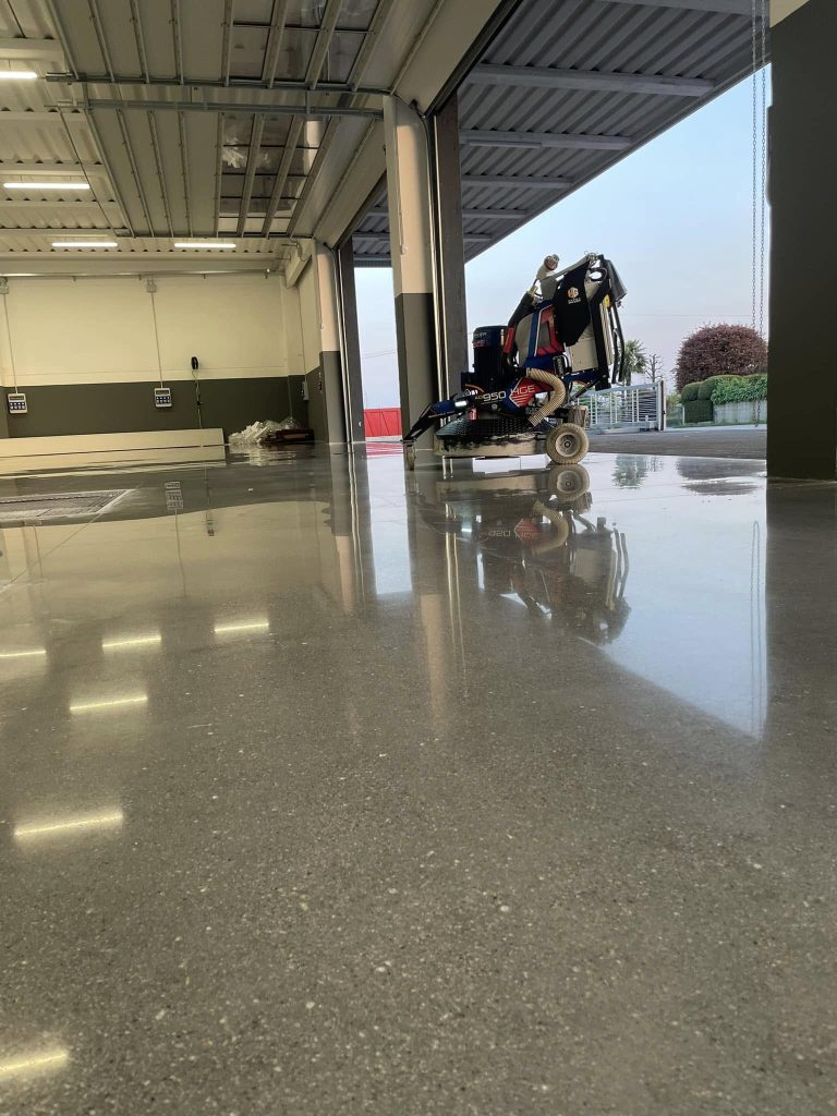 Trattamento pavimentazioni per esterni a Castelfranco Veneto